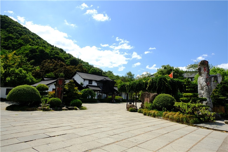 【众智基地】西湖区转塘灵山风水洞拓展基地